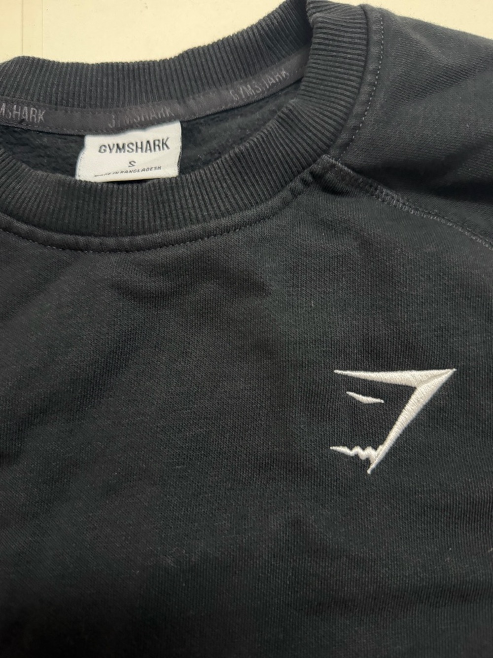 Gymshark - Relaxed Cotton Logo Pullover Crewneck Sweatshirt - Picture 5 of 9